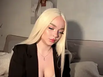 Shysophie  live sex cam
