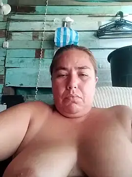 Yyuly  live sex cam