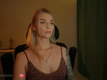 AskAlexa  live sex cam