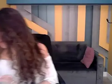 EllaLong  live sex cam