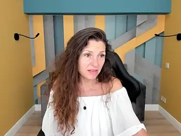 EllaLong  live sex cam