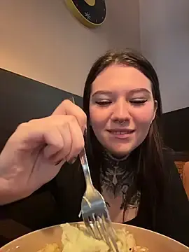 FionaMurr  live sex cam
