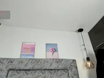 Kandyy_love69  live sex cam