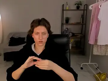 Klare_Jinn  live sex cam