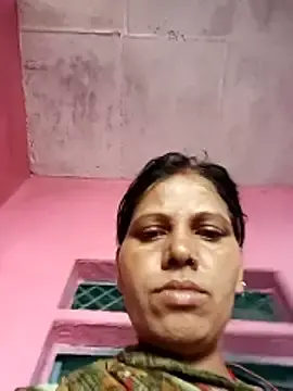 Miss_Varma  live sex cam