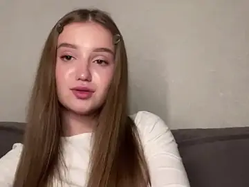 RoseanneCriscione  live sex cam
