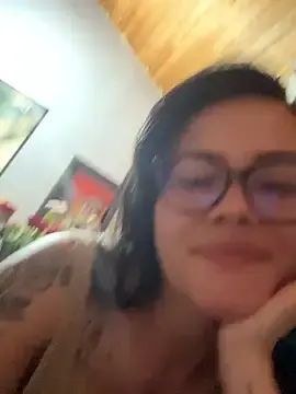 Tina_Phone  live sex cam