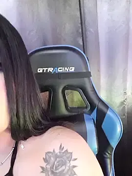 _Bellaly1111  live sex cam