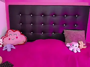 Molly_curvyhot  live sex cam