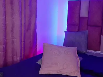 HilaryBrawn  live sex cam