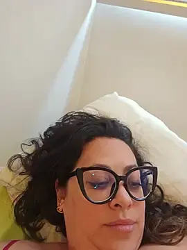 Itsmya  live sex cam