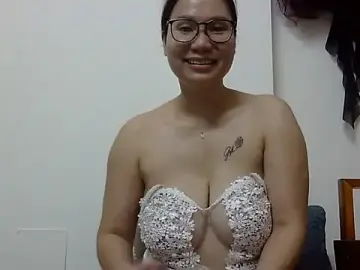 Kiko_sunflower  live sex cam