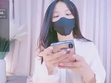 Lu_Ly22  live sex cam