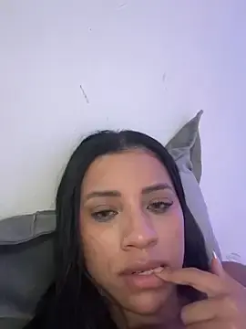 Mbatista29-  live sex cam
