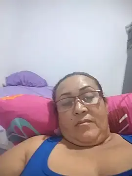 Nini_Love_  live sex cam