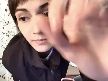PinkyyyyUp  live sex cam