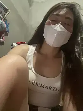 Quyquy01  live sex cam