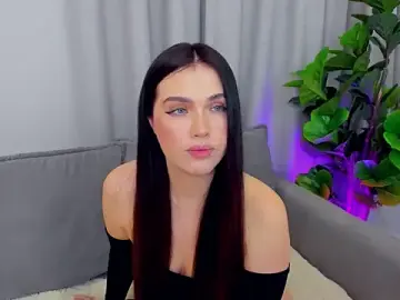 Sexyangeloux  live sex cam