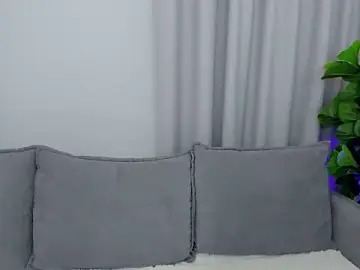 Sexyangeloux  live sex cam