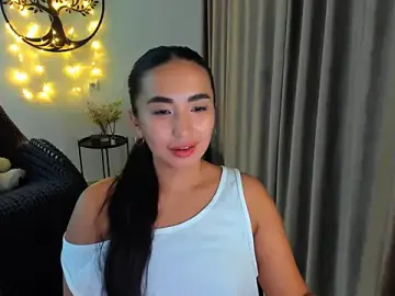 Worldofkim  live sex cam