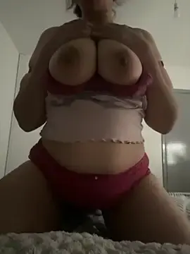Lightjune3  live sex cam