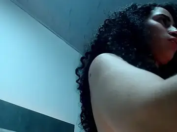 Noaxxmalak  live sex cam