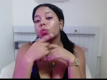 Tifanny_Black_  live sex cam