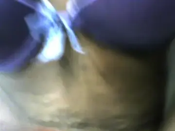 Wetpussy303  live sex cam