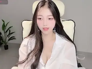Yukiy8877  live sex cam