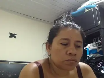 Adrixxx38  live sex cam