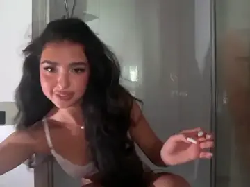 Ariajacksonx  live sex cam