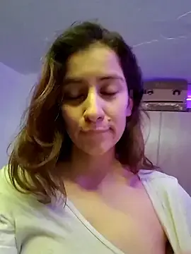 Aytanna_torrez  live sex cam