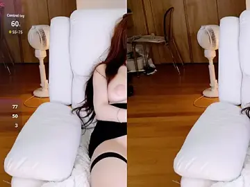 Hotseah  live sex cam