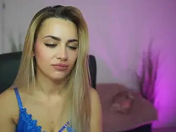 LegallyBlonde18  live sex cam