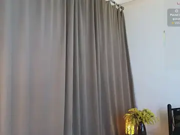 LunaKirby  live sex cam