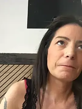 MysticKittye  live sex cam