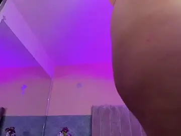 ZoeeMartinezz_  live sex cam