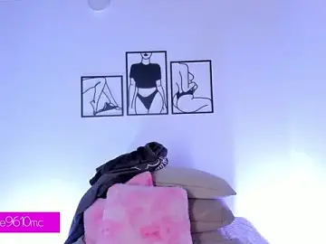 Ellie_mcdonald  live sex cam