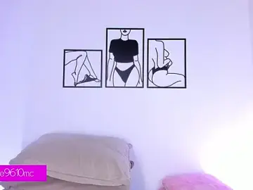 Ellie_mcdonald  live sex cam