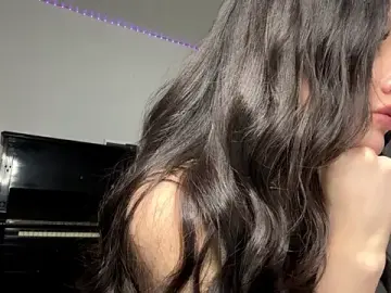 Tyla_ivory  live sex cam