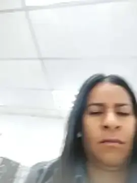 Emelyth  live sex cam