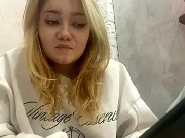 LisaCristmas  live sex cam