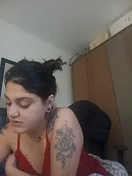 Luana89strip  live sex cam