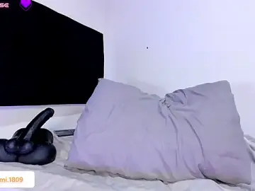 NahomiiAcosta  live sex cam