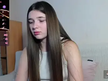 MakiimaStar  live sex cam