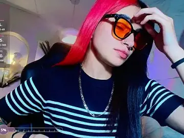 Moon_Red_r  live sex cam
