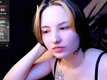 Akemi_Sora_  live sex cam