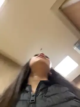 Alyshanon18  live sex cam