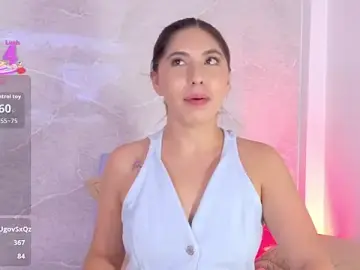 Ashley-Whitee  live sex cam