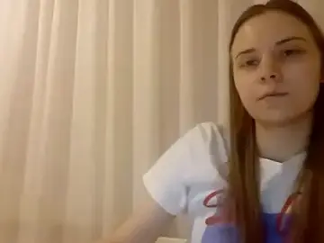 CrackShirker  live sex cam